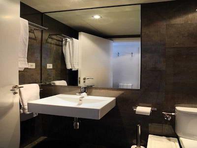 هوا اوگوستا گاردن اپارتمنتز