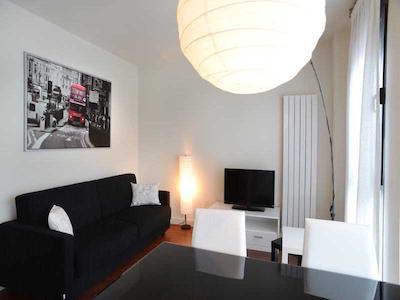 هوا اوگوستا گاردن اپارتمنتز