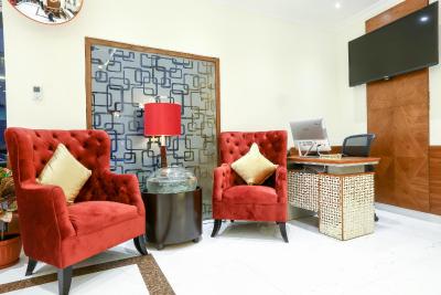 لا ویلا سوئیتز هتل