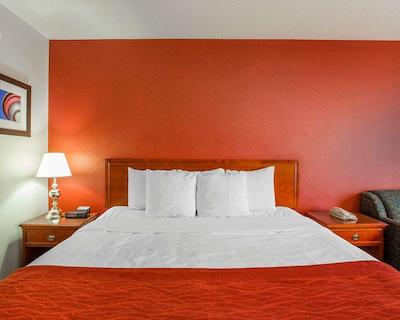 کمفرت این اند سویتز اسود