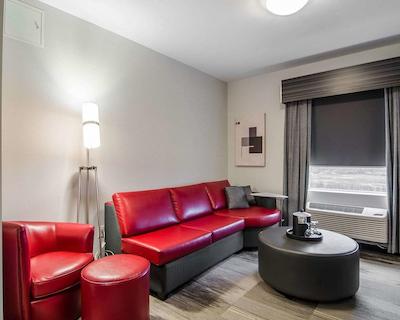 بست وسترن پلاس آیرپرت این اند سویتز