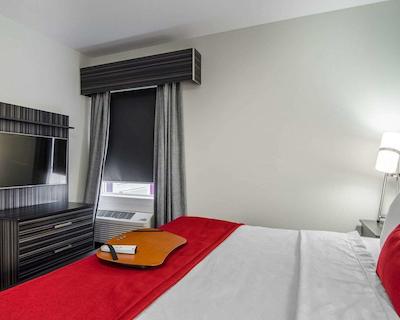 بست وسترن پلاس آیرپرت این اند سویتز