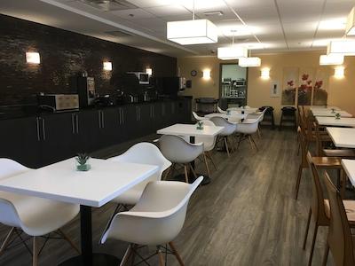 بست وسترن پلاس آیرپرت این اند سویتز