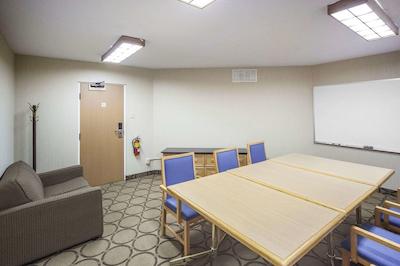 کمفرت این وست