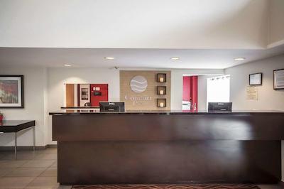 کمفرت این وست