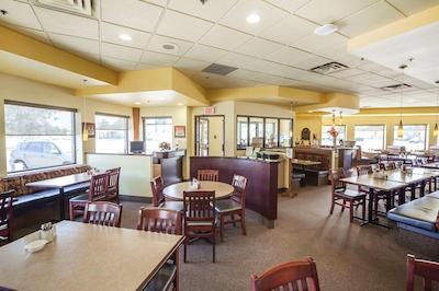 کمفرت این وست