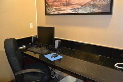 هلید این اکسپرز رد دیر