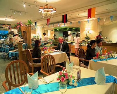 هتل ویندسور سوئیتس اند کانونشن سوخومویت 20