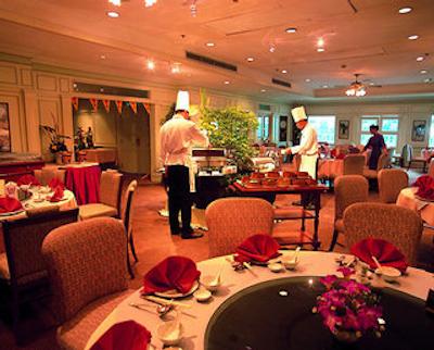 هتل ویندسور سوئیتس اند کانونشن سوخومویت 20