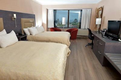 هتل ل کنکرد کبک