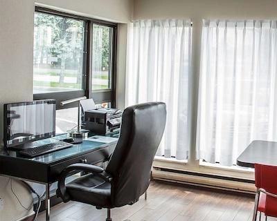 کمفرت این اُتاوا ایست