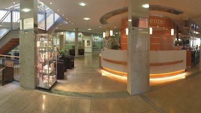 تپ هتل رسیدنز ام فستسپیلهاوز