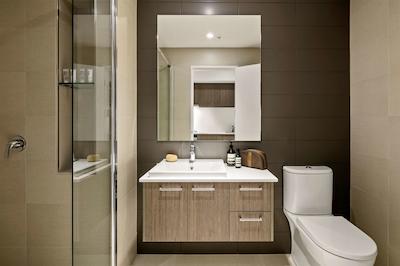 کست پرد مونتز ب راد