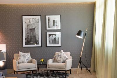 رادیسن بلو هتل بیروت وردون