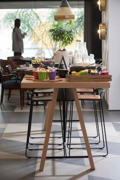 رادیسن بلو هتل بیروت وردون