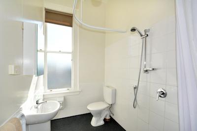 اپارتمنتز ات است کلیر