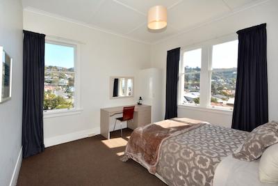 اپارتمنتز ات است کلیر