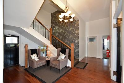 اپارتمنتز ات است کلیر