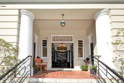 اپارتمنتز ات است کلیر