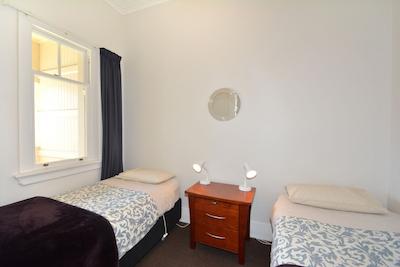 اپارتمنتز ات است کلیر