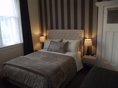 اپارتمنتز ات است کلیر