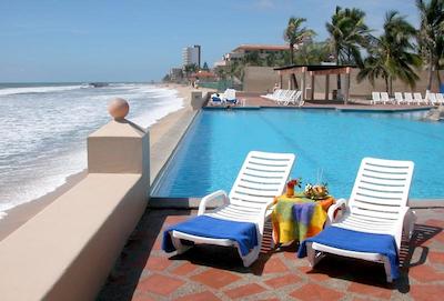 د پالمز ریزرت اُف مازاتلن