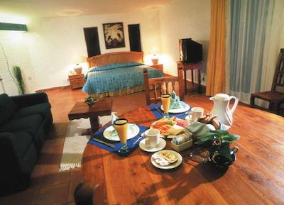 ویلاز تاکول بوتیک