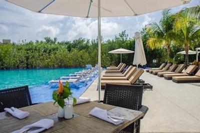 مون پالاس کانکون