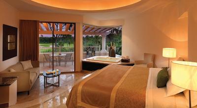 مون پالاس کانکون