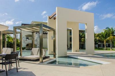 مون پالاس کانکون