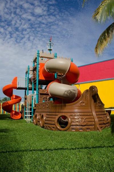 مون پالاس کانکون