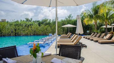 مون پالاس کانکون