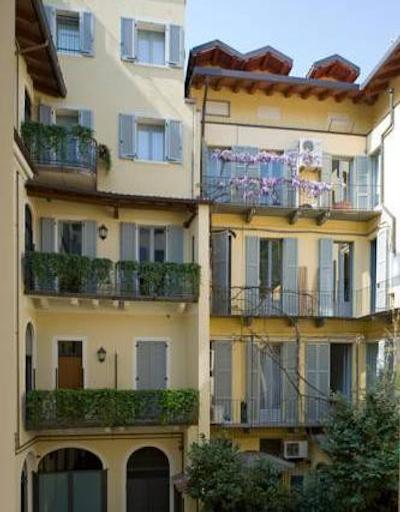 رسیدنس سروا