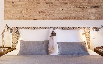 اسپاسیز چارمینگ فلاتز