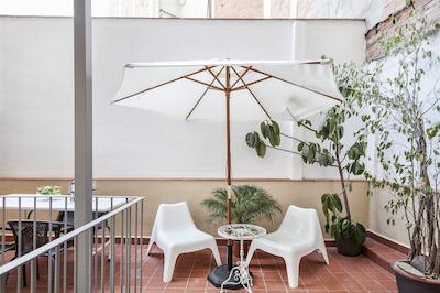 اسپاسیز چارمینگ فلاتز