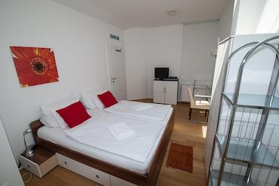 دوسهل اپارتمنتز وینا