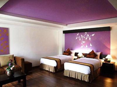 هریتیج هتل ساتورن