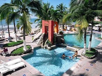 اُسینو پالاس بیچ هتل