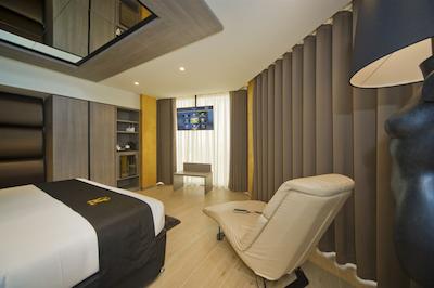 Hugo’s Boutique Hotel