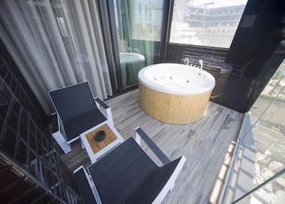 Hugo’s Boutique Hotel