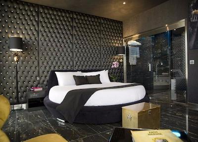 Hugo’s Boutique Hotel