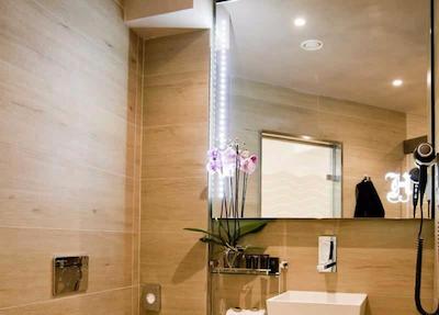 Hugo’s Boutique Hotel