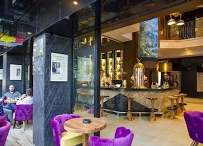 Hugo’s Boutique Hotel