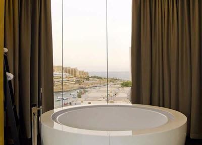 Hugo’s Boutique Hotel