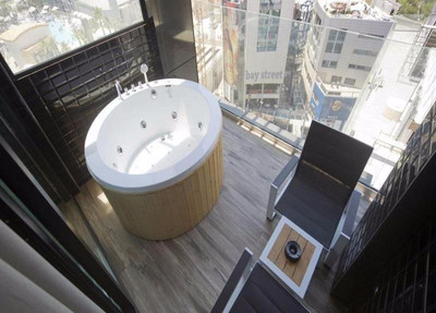 Hugo’s Boutique Hotel