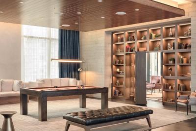 د دوگلاس اوتگراف کالکشن