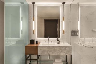 د دوگلاس اوتگراف کالکشن