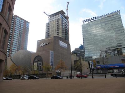 د دوگلاس اوتگراف کالکشن