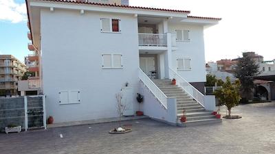 اپارتامنتز گاندیا پلا 3000