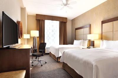 هموود سویتز بای هیلتون کالگاری دونتون